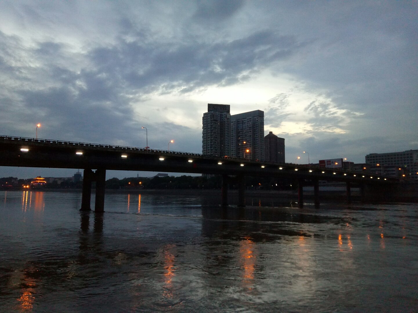 高安未来天气(高安市未来15天天气预报)