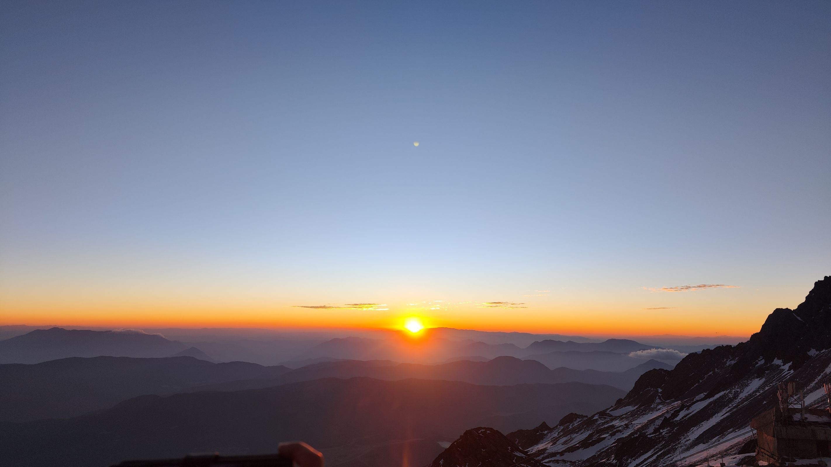 玉龙雪山天气(玉龙雪山天气最近15天)