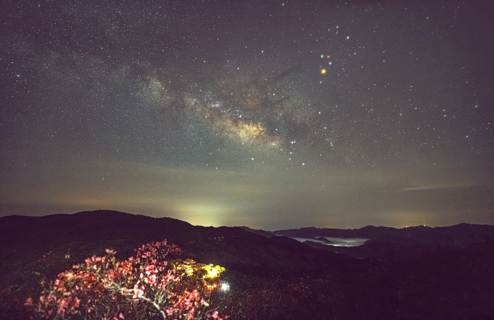 阳明山(阳明山殡仪馆服务电话多少)
